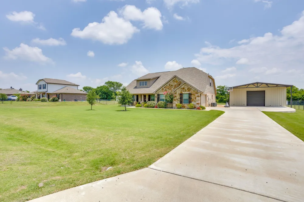 7809 Emersyn Drive Rio Vista, TX 76093