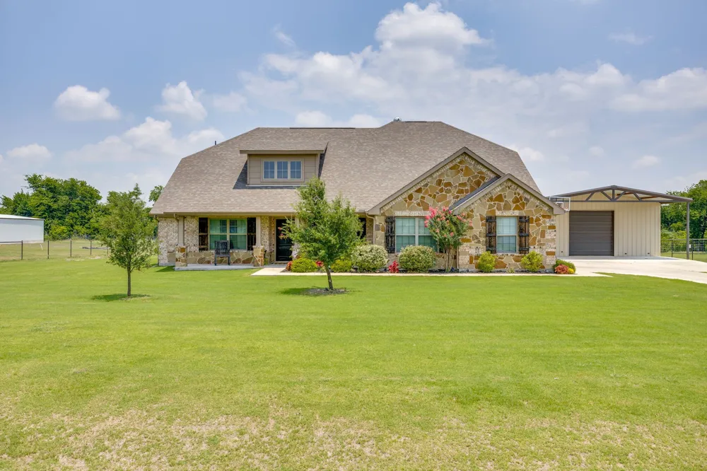 7809 Emersyn Drive Rio Vista, TX 76093