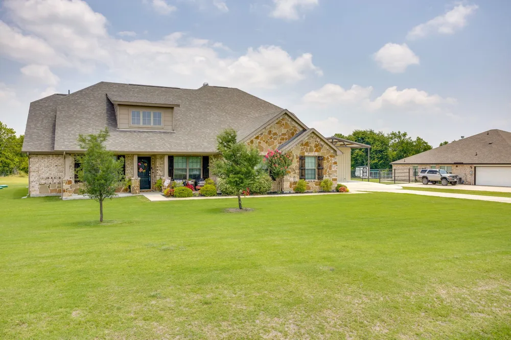 7809 Emersyn Drive Rio Vista, TX 76093