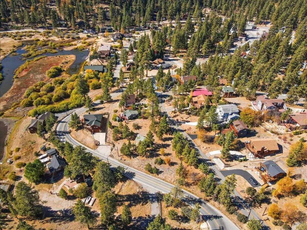 39337 Garden Place Fawnskin, CA 92333