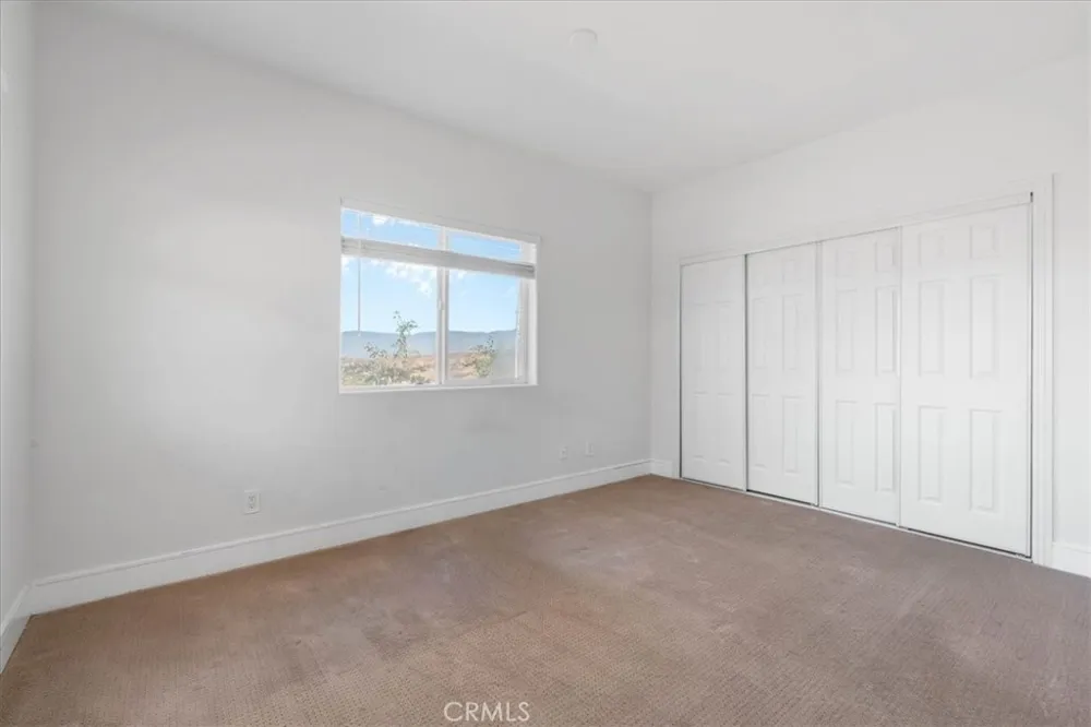 7108 Luane Trail Colton, CA 92324