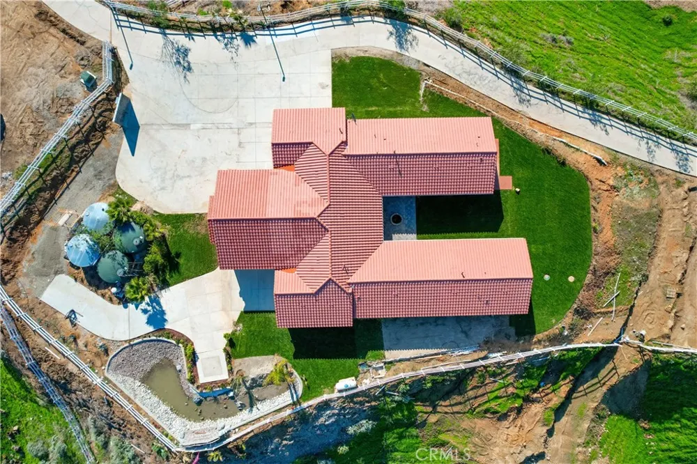 7108 Luane Trail Colton, CA 92324