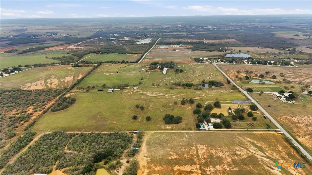 1211 Leissner School Road Seguin, TX 78155