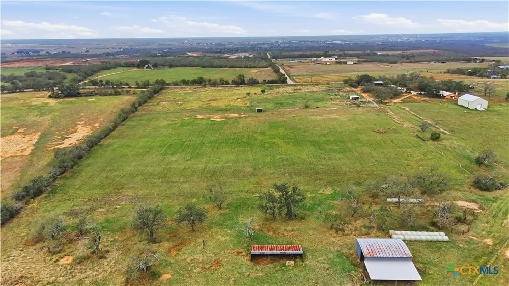 1211 Leissner School Road Seguin, TX 78155