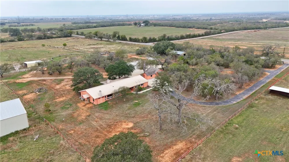 1211 Leissner School Road Seguin, TX 78155