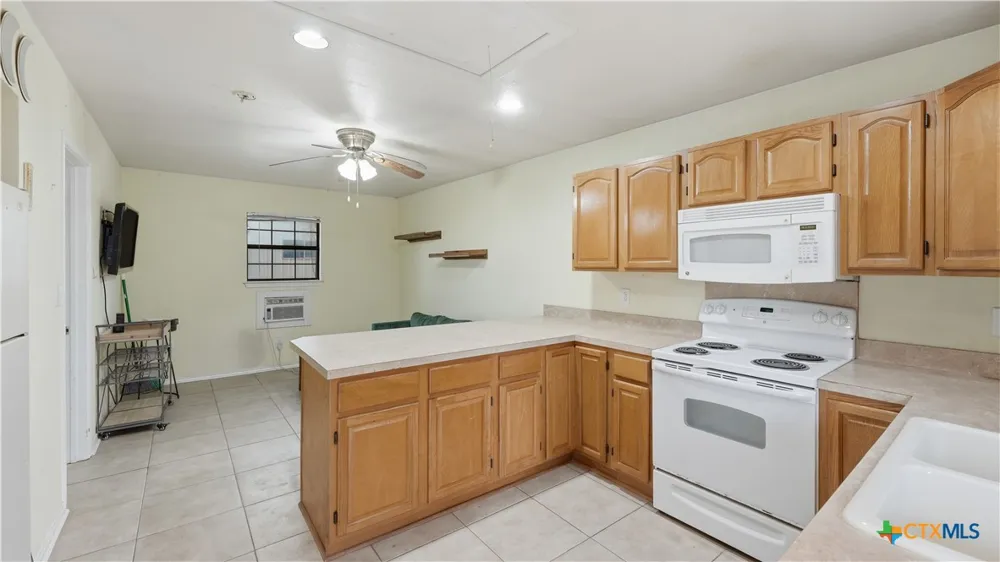 1211 Leissner School Road Seguin, TX 78155