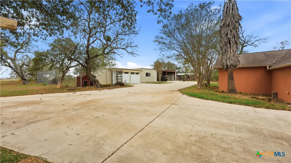 1211 Leissner School Road Seguin, TX 78155