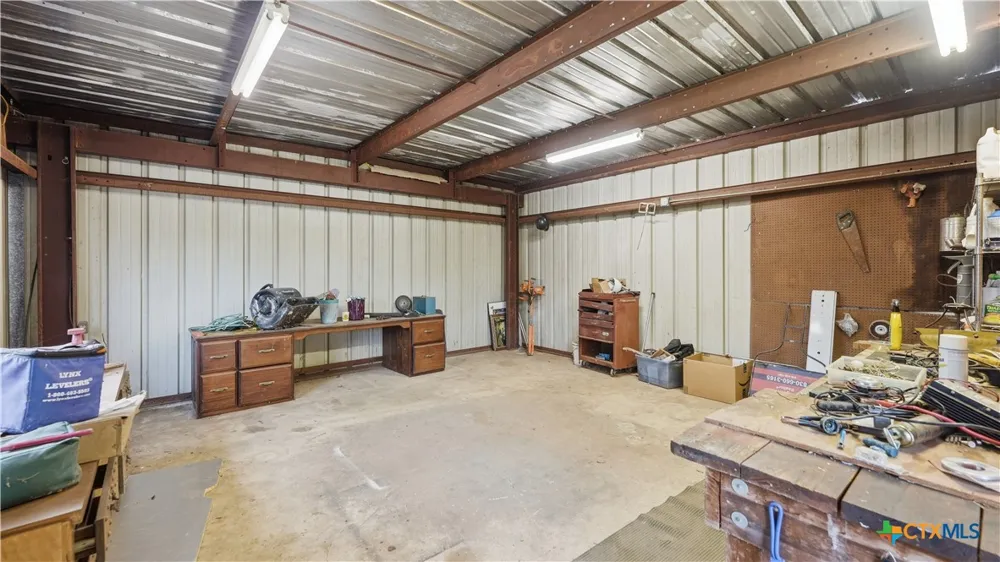 1211 Leissner School Road Seguin, TX 78155