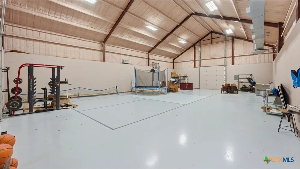 1211 Leissner School Road Seguin, TX 78155