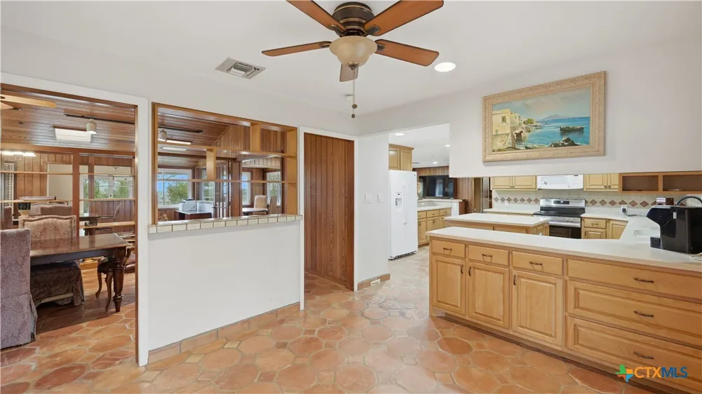 1211 Leissner School Road Seguin, TX 78155