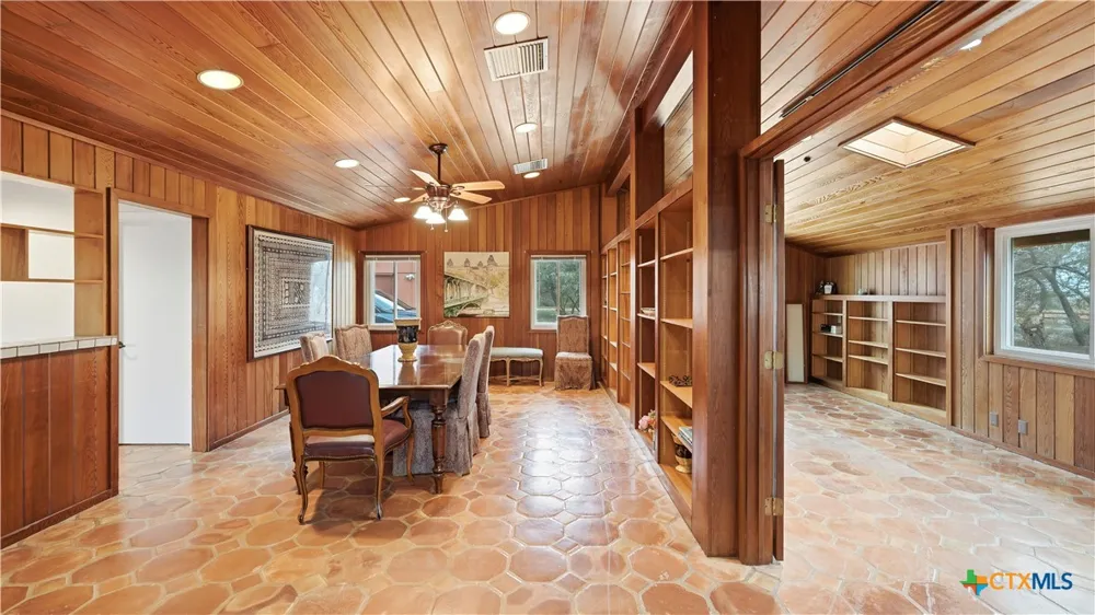 1211 Leissner School Road Seguin, TX 78155