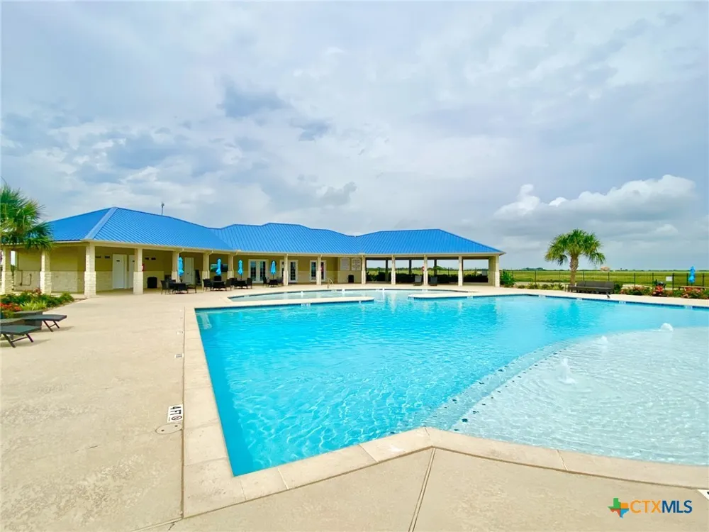 2936 Hammock Court Palacios, TX 77465
