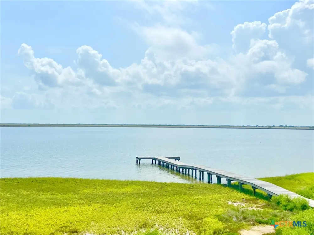 2936 Hammock Court Palacios, TX 77465