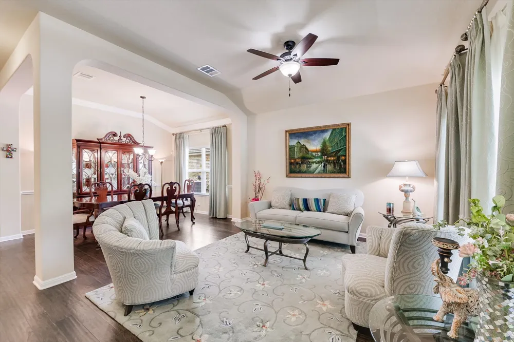 808 Walnut Canyon Boulevard Pflugerville, TX 78660