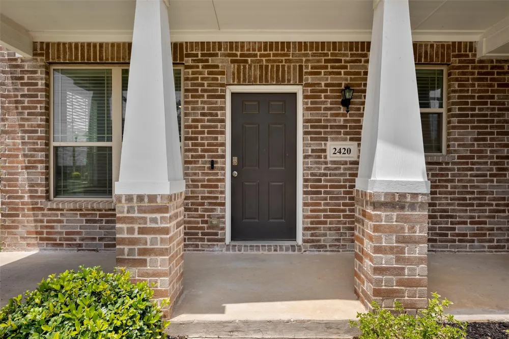 2420 Canongate Drive Denton, TX 76207