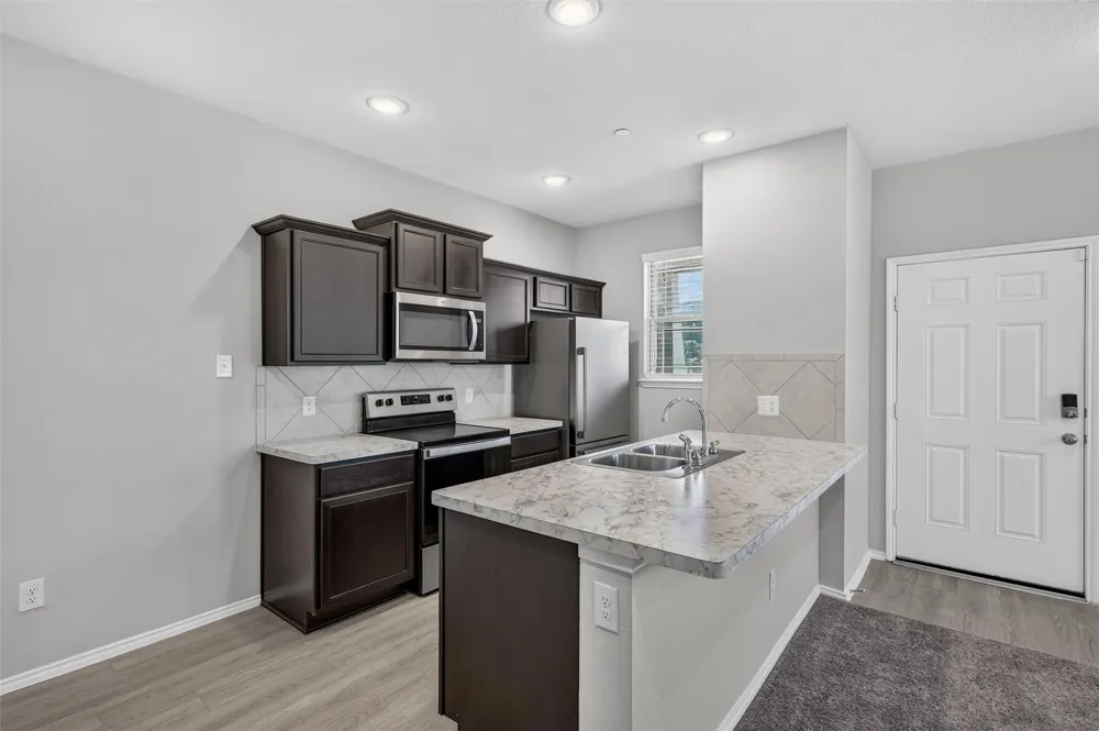 2420 Canongate Drive Denton, TX 76207