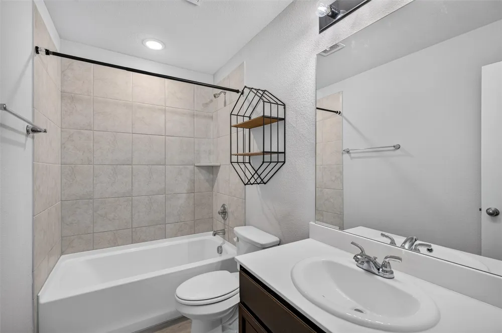 2420 Canongate Drive Denton, TX 76207