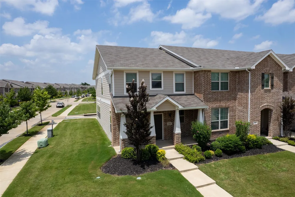 2420 Canongate Drive Denton, TX 76207