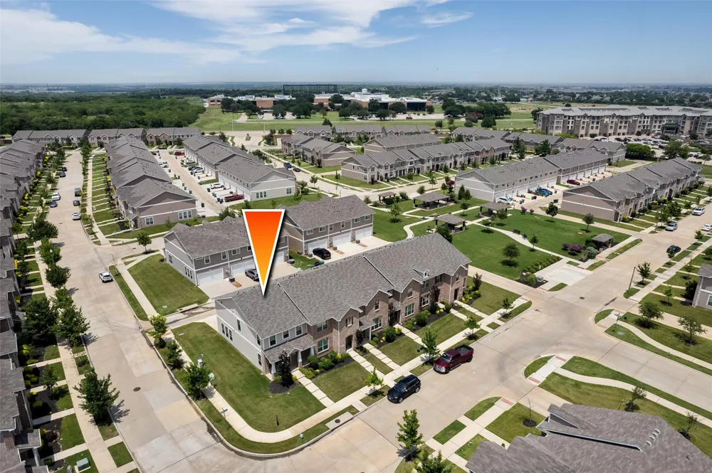 2420 Canongate Drive Denton, TX 76207