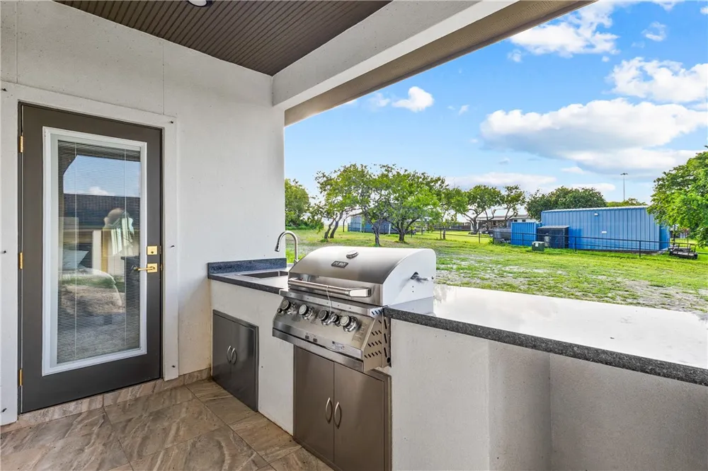 12906 E Redbird Lane Corpus Christi, TX 78410