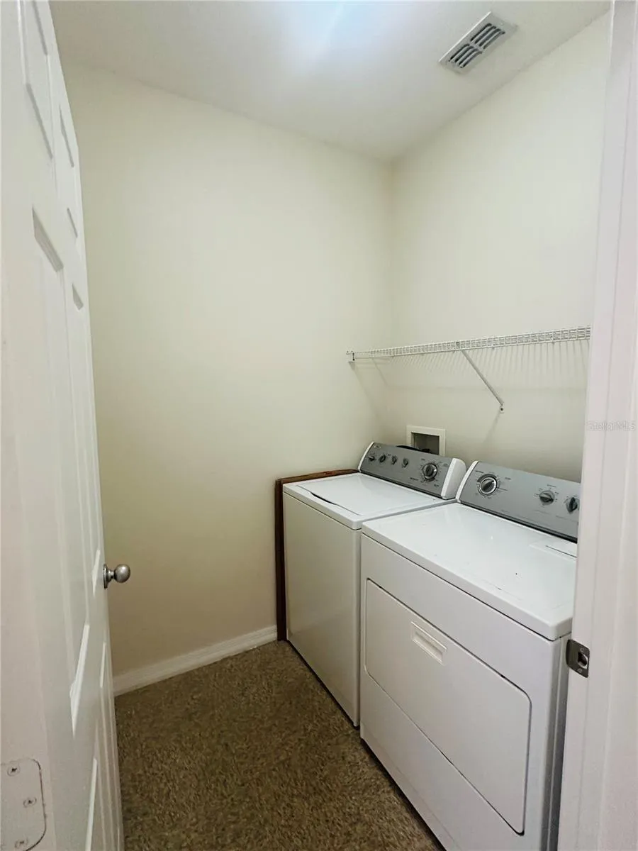 8124 CLAIRE ANN DRIVE #305 Orlando, FL 32825
