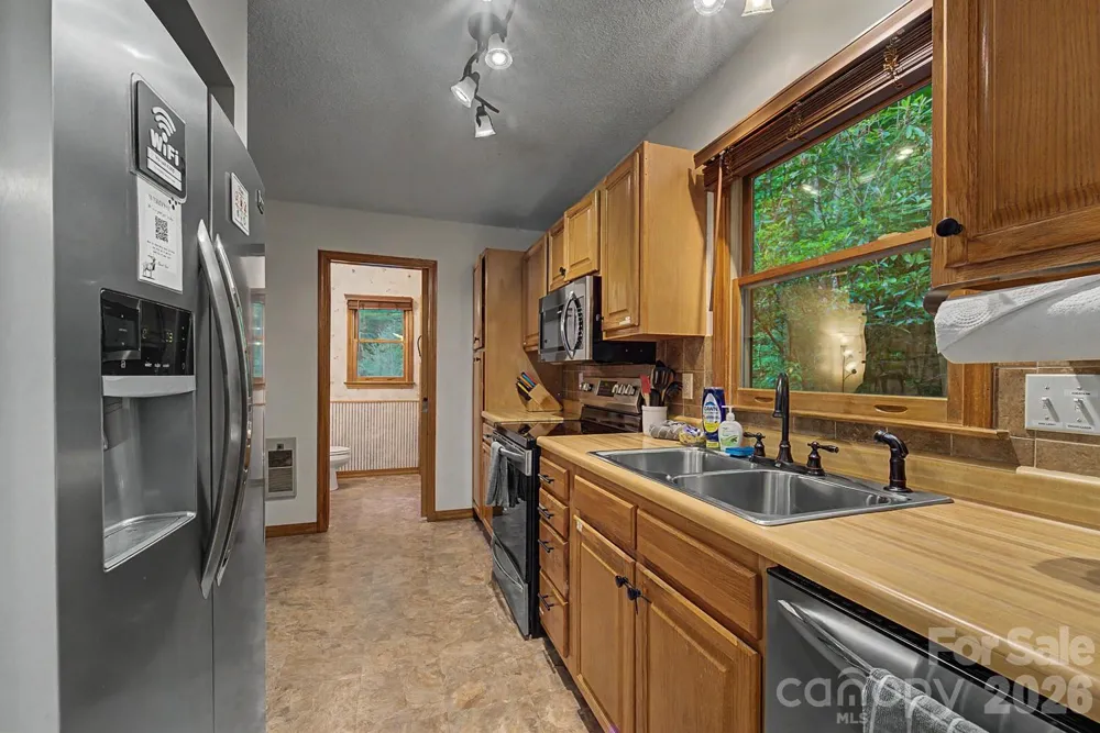 903 Plott Balsam Road Maggie Valley, NC 28751
