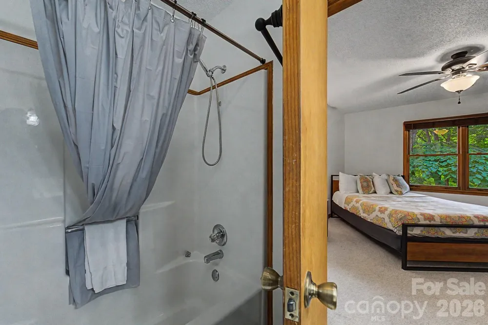 903 Plott Balsam Road Maggie Valley, NC 28751
