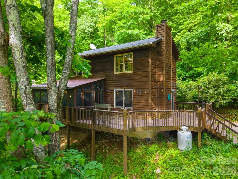 903 Plott Balsam Road Maggie Valley, NC 28751