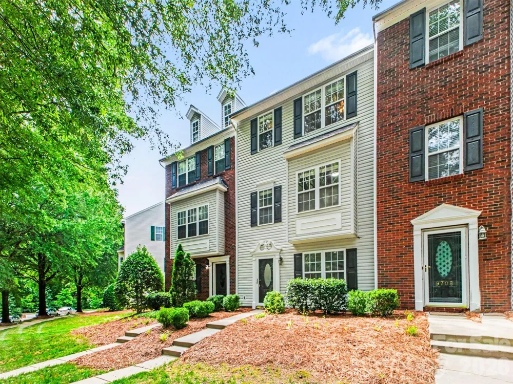 9712 Bailey Road Cornelius, NC 28031