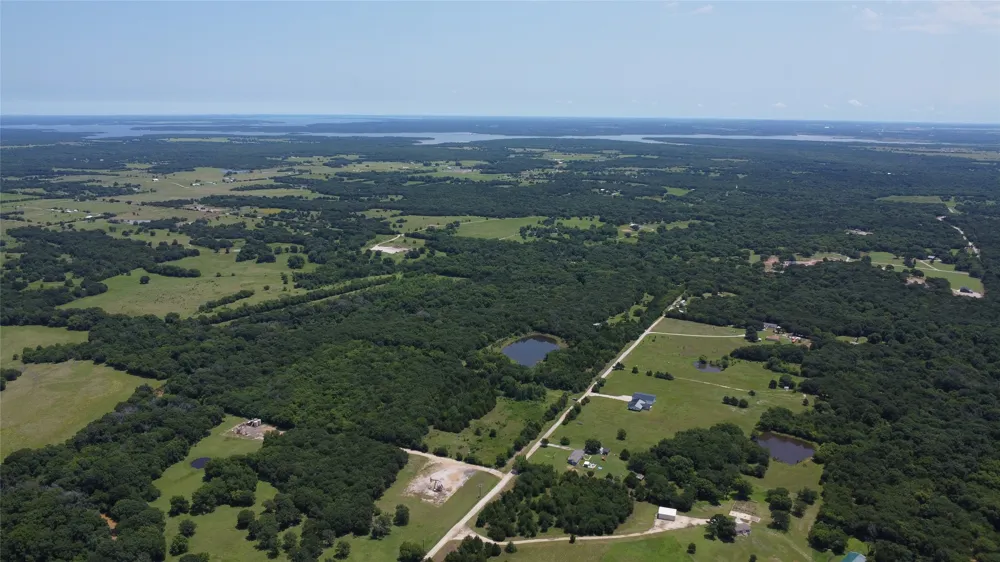 527 Copperas Road Whitesboro, TX 76264