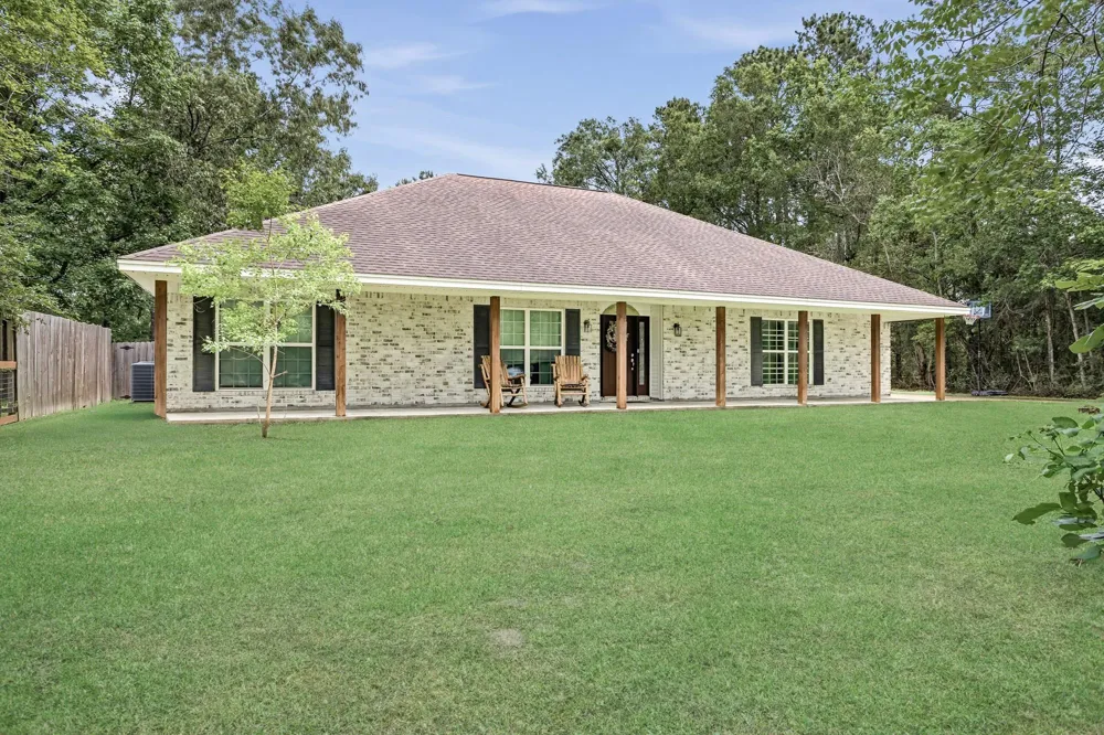 8235 Keith Road Lumberton, TX 77657