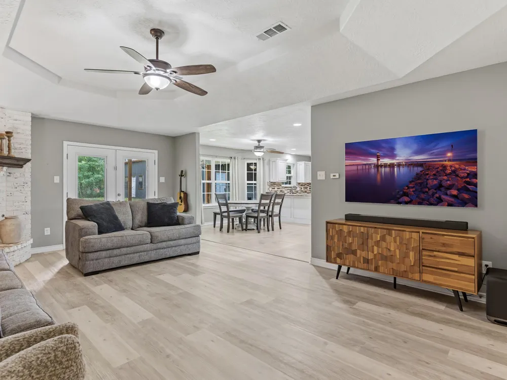 8235 Keith Road Lumberton, TX 77657