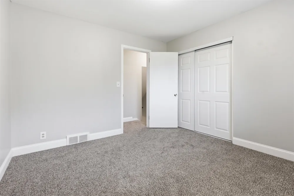 929 Springview Drive Flushing Charter Township, MI 48433