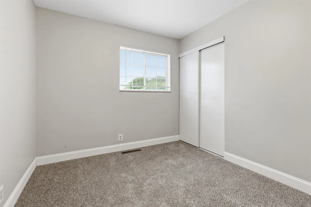 929 Springview Drive Flushing Charter Township, MI 48433