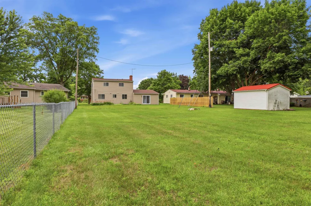 929 Springview Drive Flushing Charter Township, MI 48433