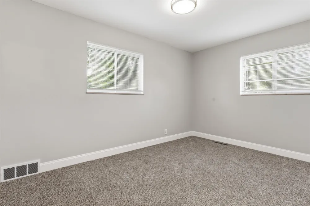 929 Springview Drive Flushing Charter Township, MI 48433