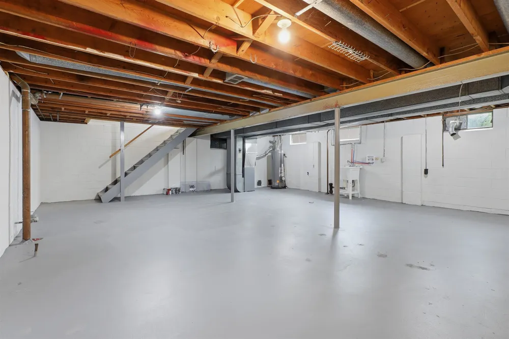 929 Springview Drive Flushing Charter Township, MI 48433