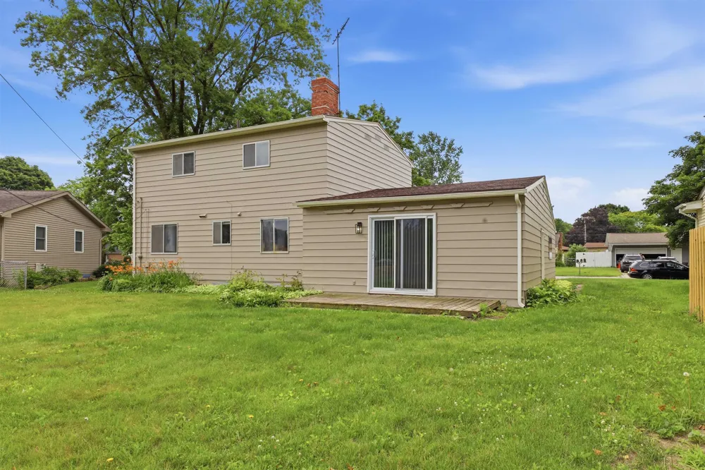 929 Springview Drive Flushing Charter Township, MI 48433