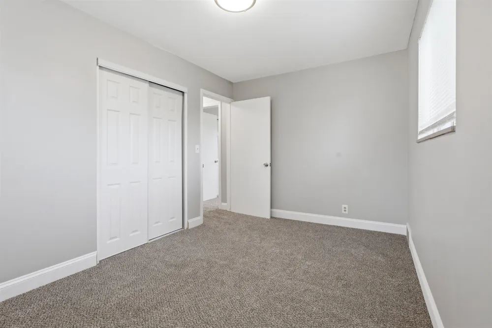 929 Springview Drive Flushing Charter Township, MI 48433