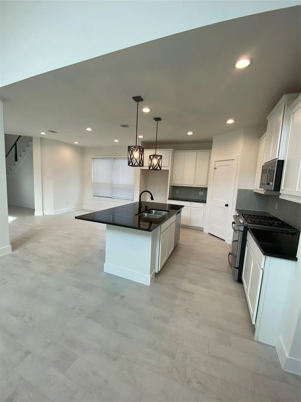31323 Balsam Hawk Lane Hockley, TX 77447