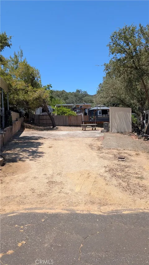 2104 Clamath Court