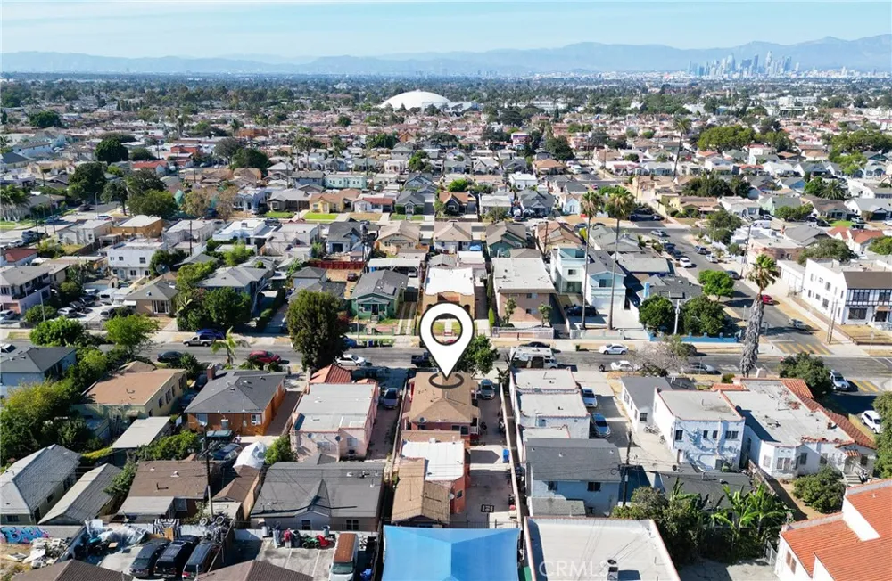 1214 W 85th Street Los Angeles, CA 90044