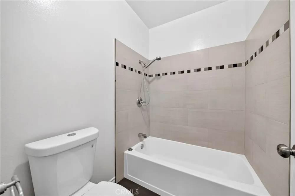 3467 171st Torrance, CA 90504