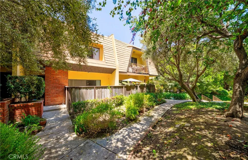 3467 171st Torrance, CA 90504
