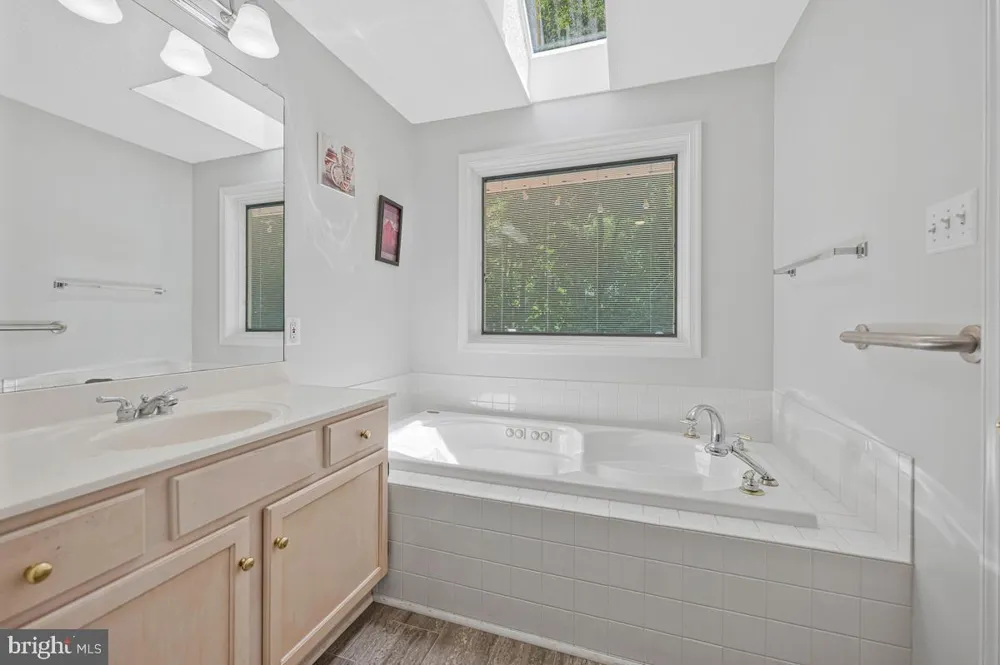 1010 WALES DRIVE La Plata, MD 20646
