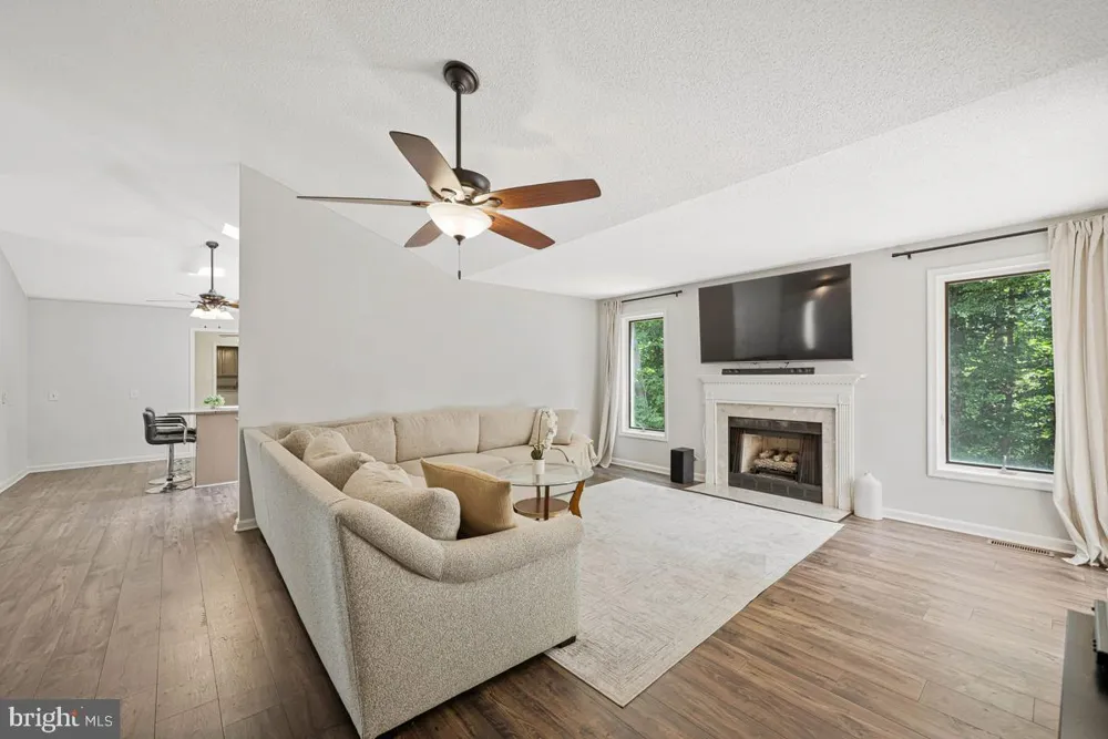 1010 WALES DRIVE La Plata, MD 20646