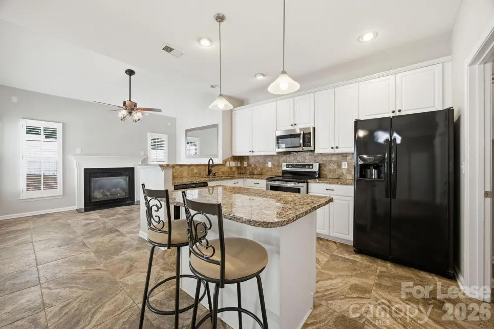 1804 Robinwood Village Drive Gastonia, NC 28054