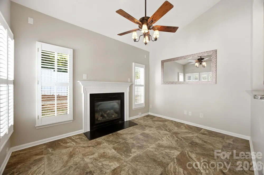 1804 Robinwood Village Drive Gastonia, NC 28054