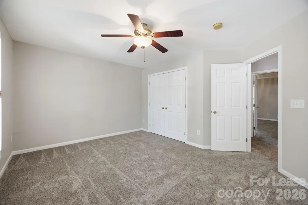 1804 Robinwood Village Drive Gastonia, NC 28054