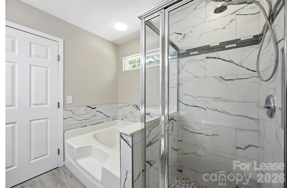 1804 Robinwood Village Drive Gastonia, NC 28054